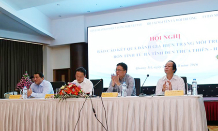 Hội nghị báo cáo kết quả đánh giá hiện trạng môi trường biển 4 tỉnh  từ Hà Tĩnh đến Thừa Thiên - Huế.